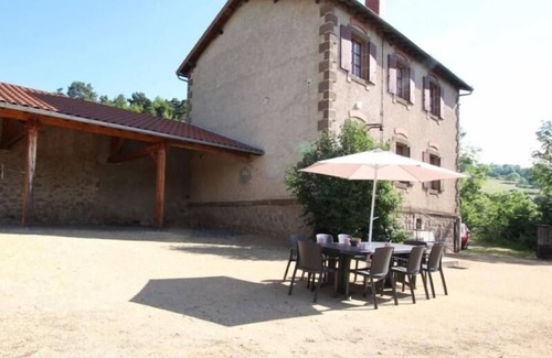 Saint-Privat-d'Allier Cottage | Gite Saint-Privat-d'Allier, 4 bedrooms, 7 persons