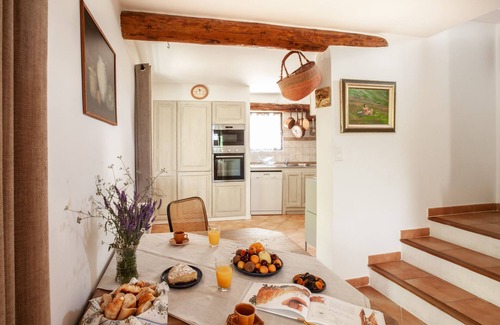 Castellet Cottage | Gîte Saint-Roch in the heart of the Luberon