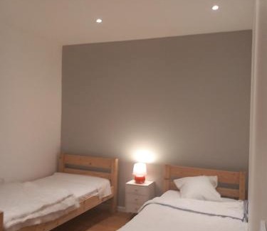 Agen House | Gite spatieux,cour,entree autonome