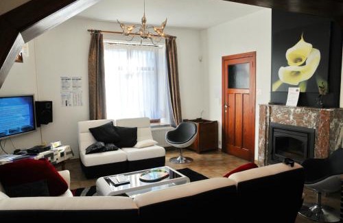 Bourcy House | Gite Stone Lodge