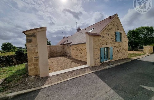 Theuville Cottage | Gite Theuville, 2 bedrooms, 4 persons