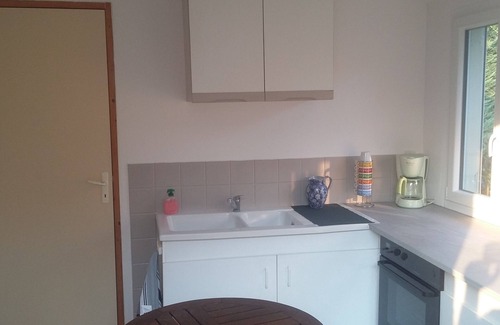 Vire-sur-Lot Cabin | Gîte with swimming pool and air conditioning on the banks of the Lot