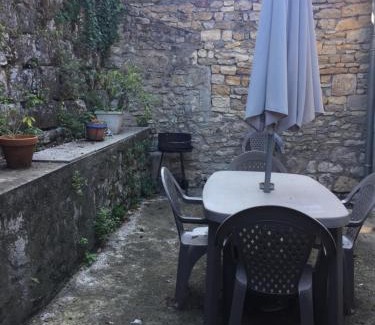 Creysse Apartment | Gite Zoé