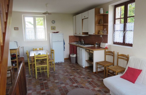 Recloses Cottage | Gites daffodils, very large capacity, near Fontainebleau