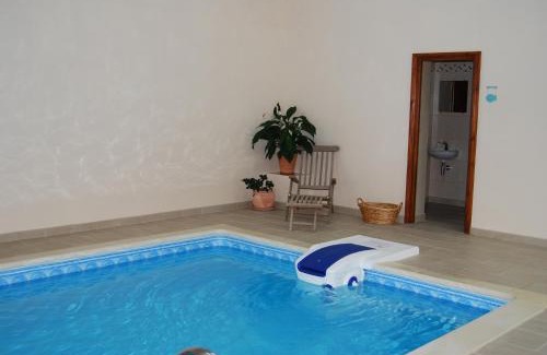 Saint-Simeon House | Gites Les Coudreaux