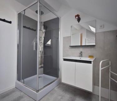 Velogny House | Gites Les pêchers