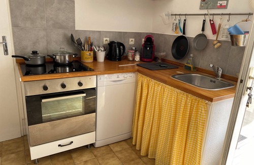 Ruffec House | Gites Rue Du Chateau - Three French Styled Cottages