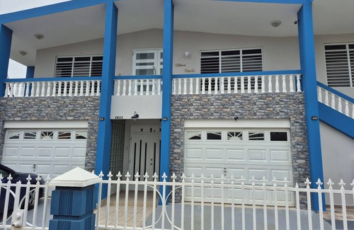 Aguadilla Pueblo House | Give us a chance to make you vacation a special one. brisas del oeste casa 2