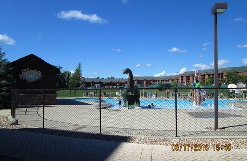 Lake Delton Condo | GLACIER CANYON DAYS AVAILABLE