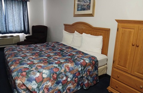 Santa Rita Hotel | Glacier Gateway INN