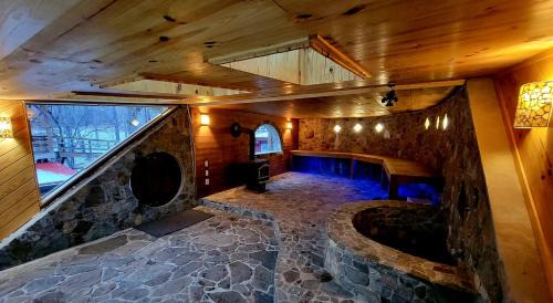 Stanardsville House | Glade Cottage at White Lotus Eco Spa Retreat