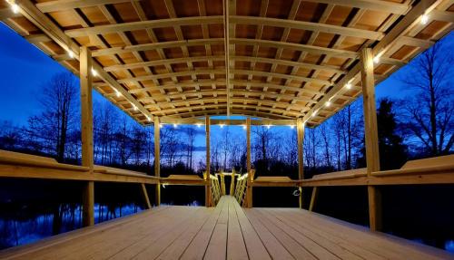 Stanardsville House | Glade Cottage at White Lotus Eco Spa Retreat