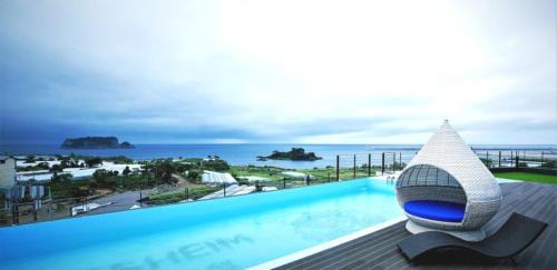 Gangjeong-dong Hotel | Gladsheim Hotel