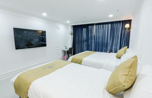 Gangjeong-dong Hotel | Gladsheim Hotel