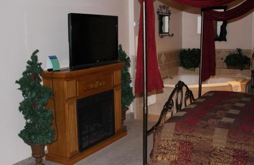 Jamestown Hotel | Gladstone Inn and Suites