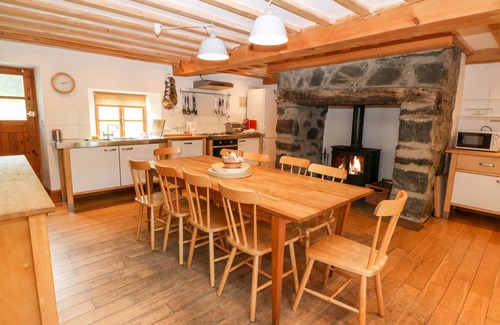 Aberdaron Cottage | GLADSTONE, pet friendly, character holiday cottage in Aberdaron