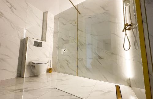 Biala Podlaska Apartment | Glam House