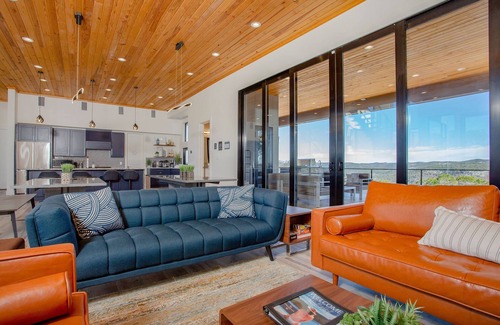 Concan House | Glam Luxury Home by Frio River! Heated Infinity Pool Firepit Huge Hot Tub Views