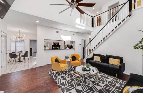 Mesquite House | Glamorous 4BR/2.5B Home with Pool, Game Room & Fire Pit