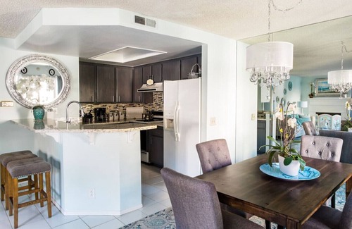 Aliso Viejo House | Glamorous Regal Design Home with Private Patio and Garage