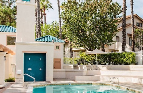 Aliso Viejo House | Glamorous Regal Design Home with Private Patio and Garage