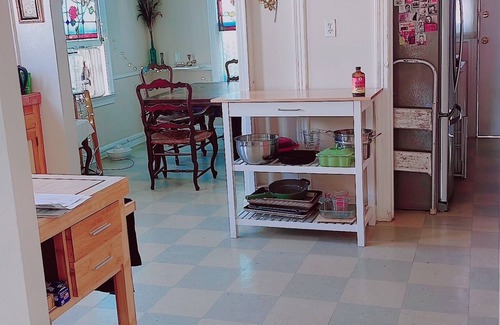 Sunset Junction Apartment | Glamours Charming Private bedroom Silver Lake Penthouse