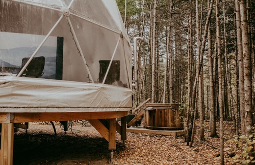 Waterborough RV Rental | Glamp Camp