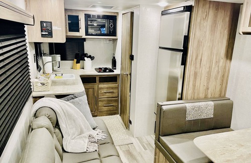 Starkville House | Glamper Camper: Glamp Site 6 mi from MSU