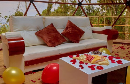El Rosal Apartment | Glamping Alcyone in El Rosal with a view of the Bogotá savannah