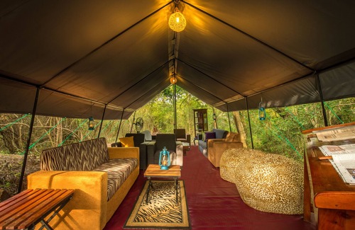 Nochchiyagama RV Rental | Glamping at the border of Wilpattu National Park