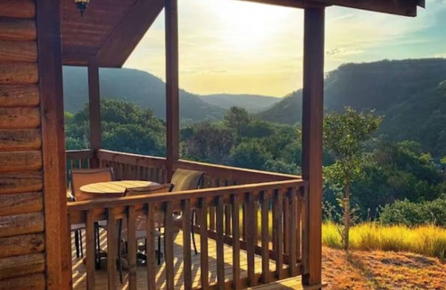 Medina Cabin | Glamping Bunkhouse: Tx Hill Country Resort + Pool
