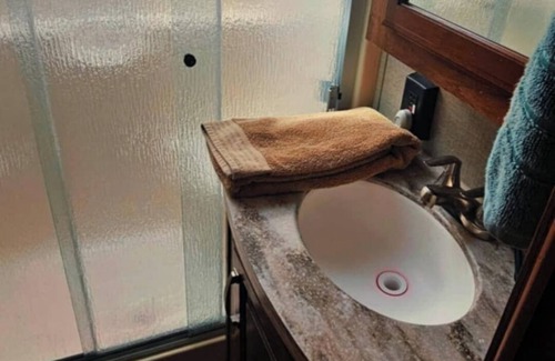 Pueblo West House | Glamping by the Lake in Tranquil Pueblo West with AC