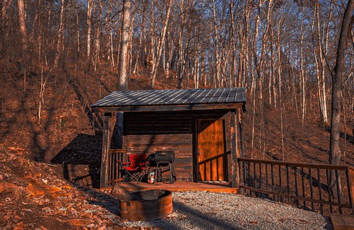 Lynx Cabin | Glamping Cabin | Huge Window | Over a Creek