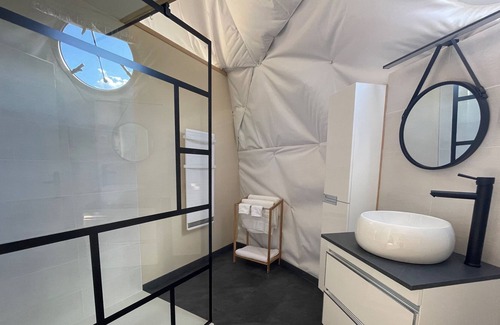 Durban-Corbieres Hotel | Glamping dome les cigales