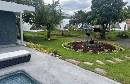 Tlajomulco de Zuniga House | Glamping geodesic domes, camping experience with hotel comfort