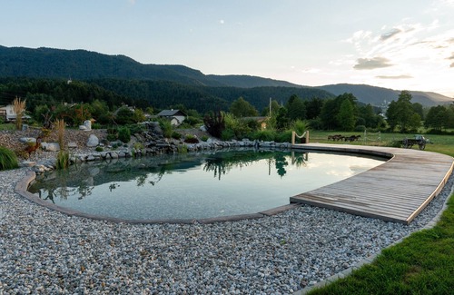 Hrib pri Hinjah House | Glamping Happiness with Shared Natural Pool Nr.1
