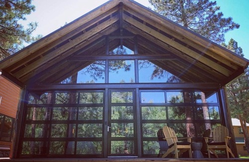 Grantsdale Cabin | Glamping Hut on The Bitterroot River