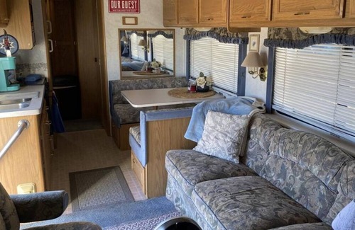 Pahrump House | Glamping in Pahrump