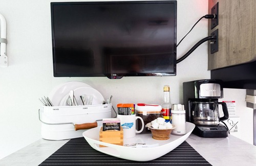 Boone House | Glamping in the heart of Valle Crucis. Private oasis