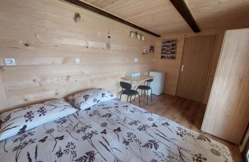 Gorenja vas-Poljane Ski Chalet | Glamping Laze