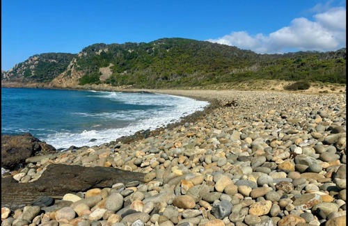 Murrah RV Rental | Glamping nature escape 5 minutes from pristine empty beaches