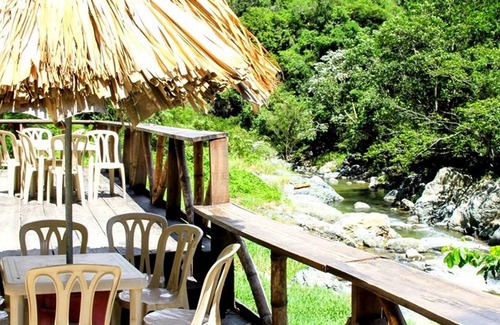 Yaque Arriba RV Rental | Glamping on the lake! A romantic weekend in a luxury tent