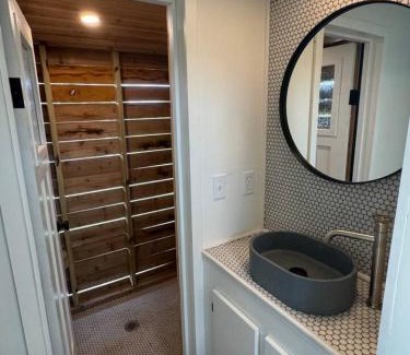 Smithville Apartment | Glamping on the Lower Colorado