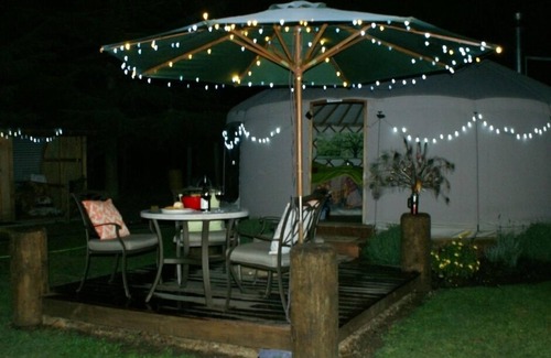 Alexandra House | Glamping Retreat - Rural Alexandra