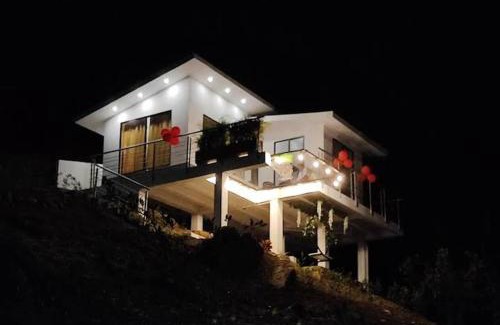 San Gil Ski Chalet | GLAMPING SAN GIl TRINIDAD CIELO