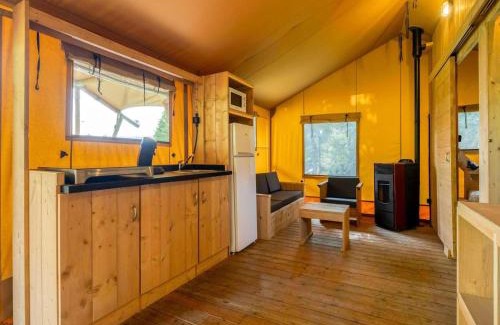 Signy-lAbbaye Apartment | Glamping Tent in the Ardennes