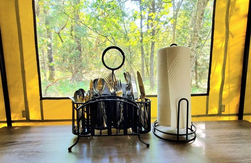 Murphy Apartment | Glamping Tent in The Woods