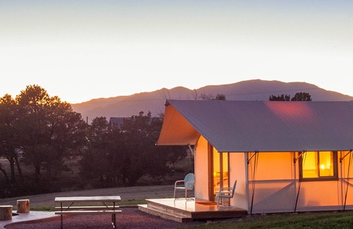 Canon City Cabin | Glamping Tent Single Queen - Royal Gorge Cabins