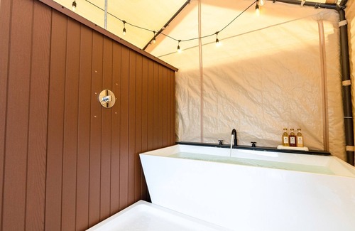 Yamakita Hotel | Glamping twin dome with toilet and semiopenair bath Room only plan/Ashigarakamigun Kanagawa