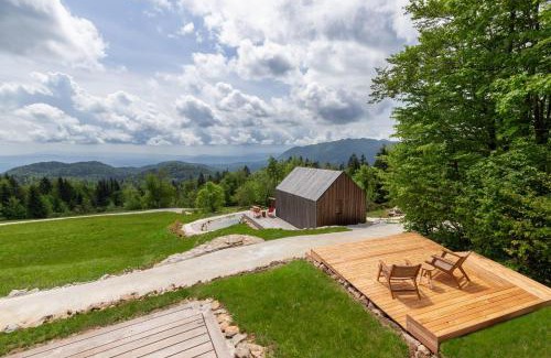 Predjama Bed & Breakfast | Glamping Zarja, Vipava Valley